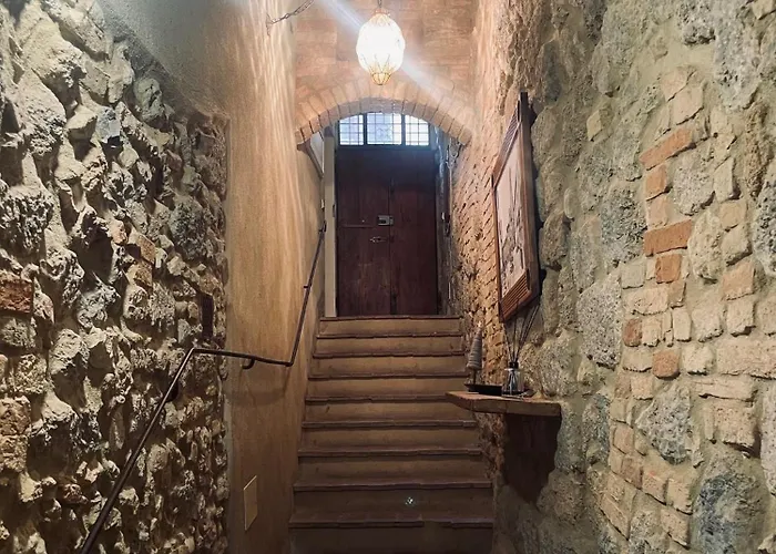 Corte Dei Guelfi * San Gimignano